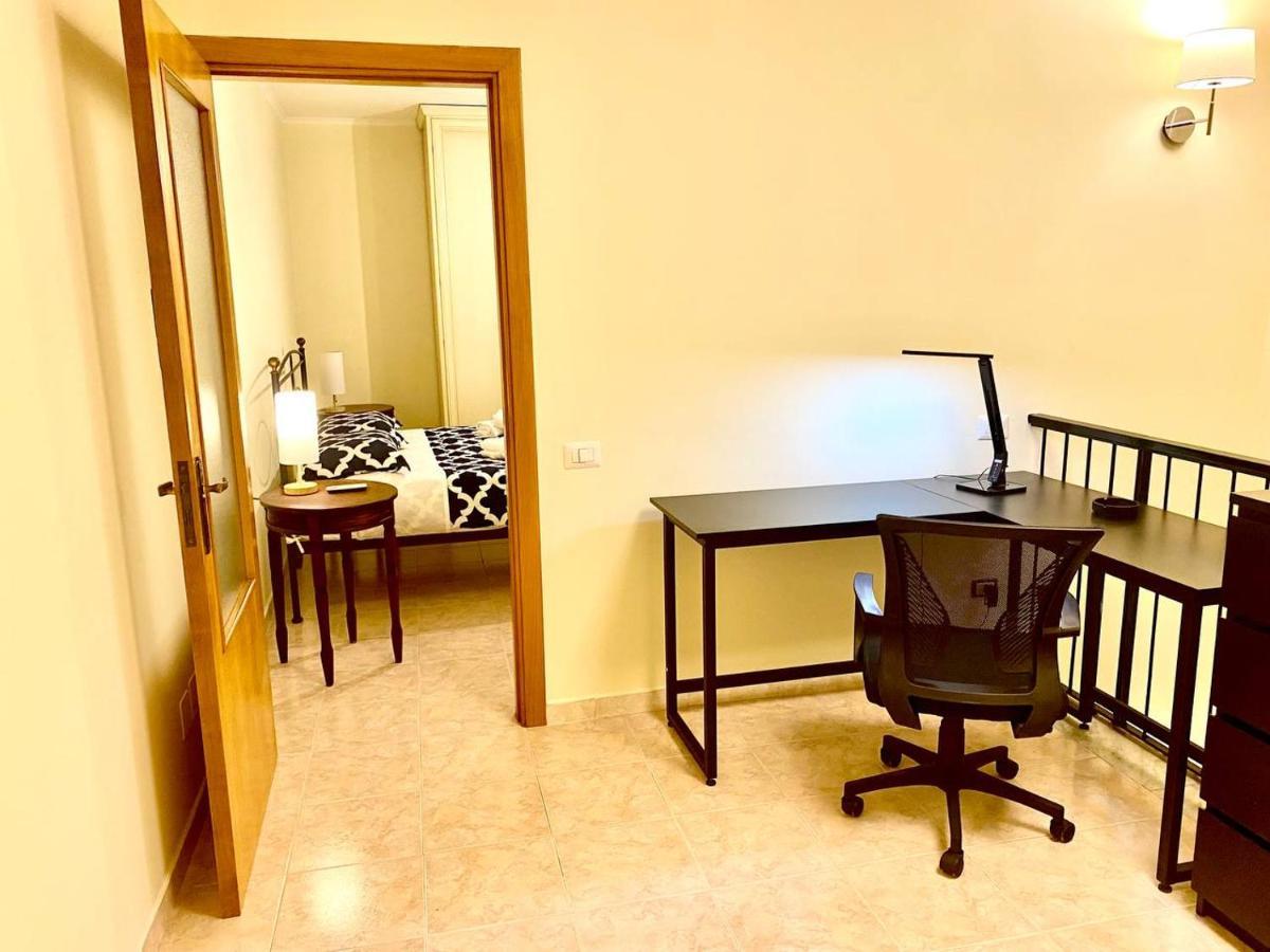 Your Central Wide Place - Min 31 Days ナポリ エクステリア 写真